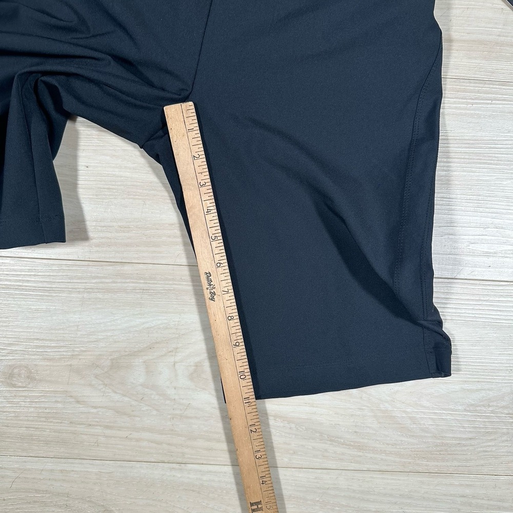 TAIL WHITE LABEL WOMEN'S SIZE 2 BLACK‎ GOLF SHORTS PULL ON W/ POCKETS NWT - Picture 6 of 7